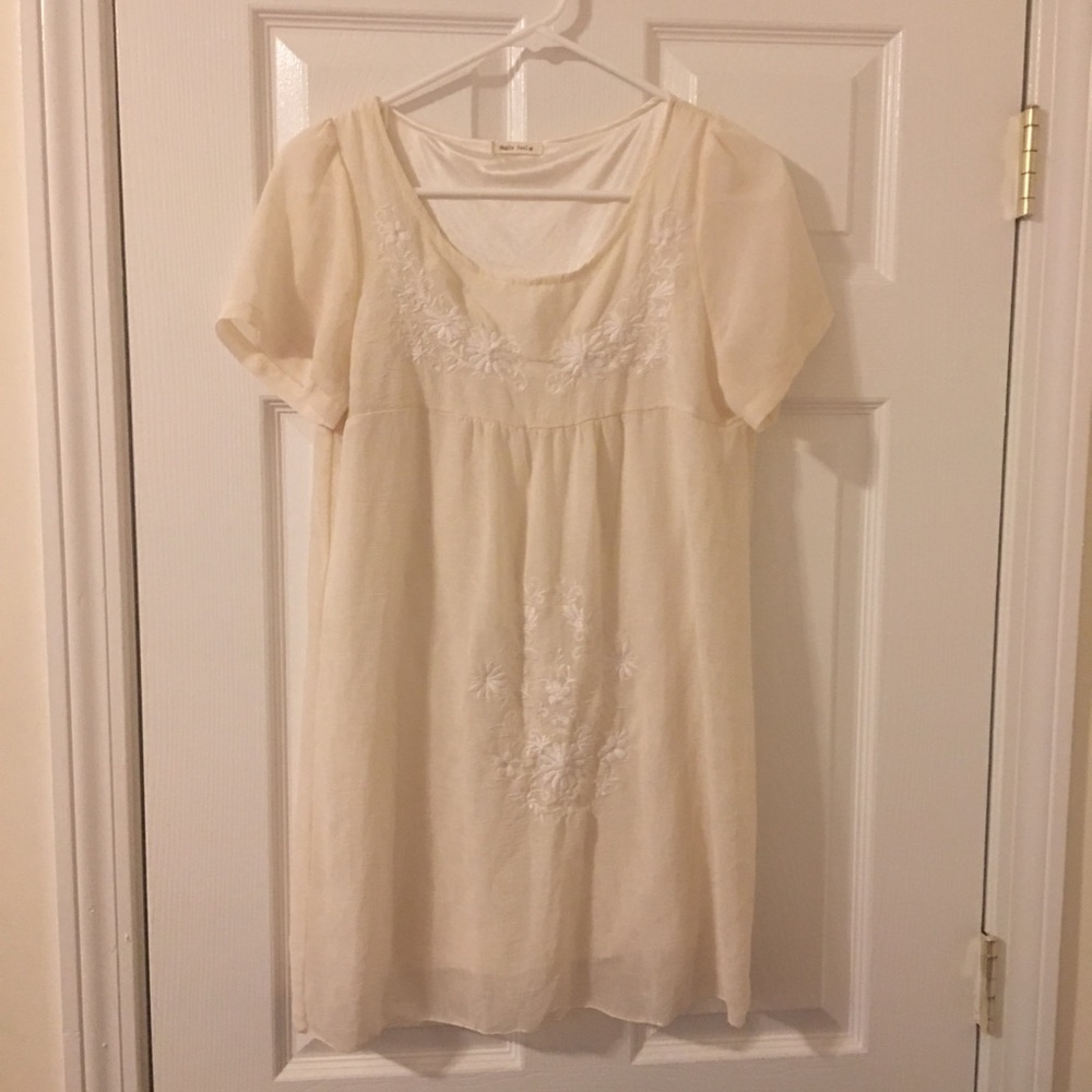 Cream Embroidered Blouse/Tunic